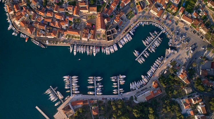 Mooring fees in Croatia | Sailing Croatia